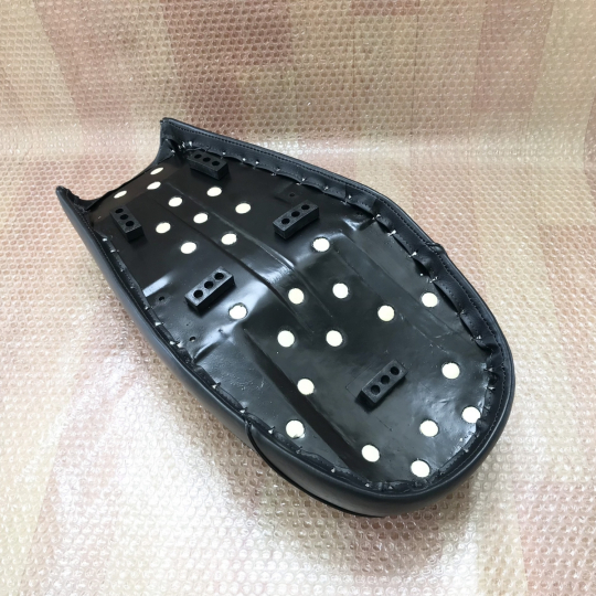 1970-1971 Honda SL350 SL350 K1 SL 350 Seat Saddle Aftermarket Classic Style New SKU : 1212