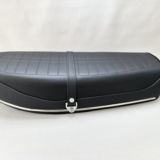 Honda CB750 K2-K6 1972 1973 1974 1975 1976 CB750K Classic Style Seat. Metal Pan.