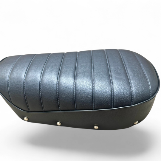 Honda CT90 CT200 Seat 1964-1968 Model – New Complete Reproduction Seat, Black
